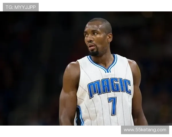 [NBA]火箭快速反击 惠特摩尔长驱直入飞身暴扣.